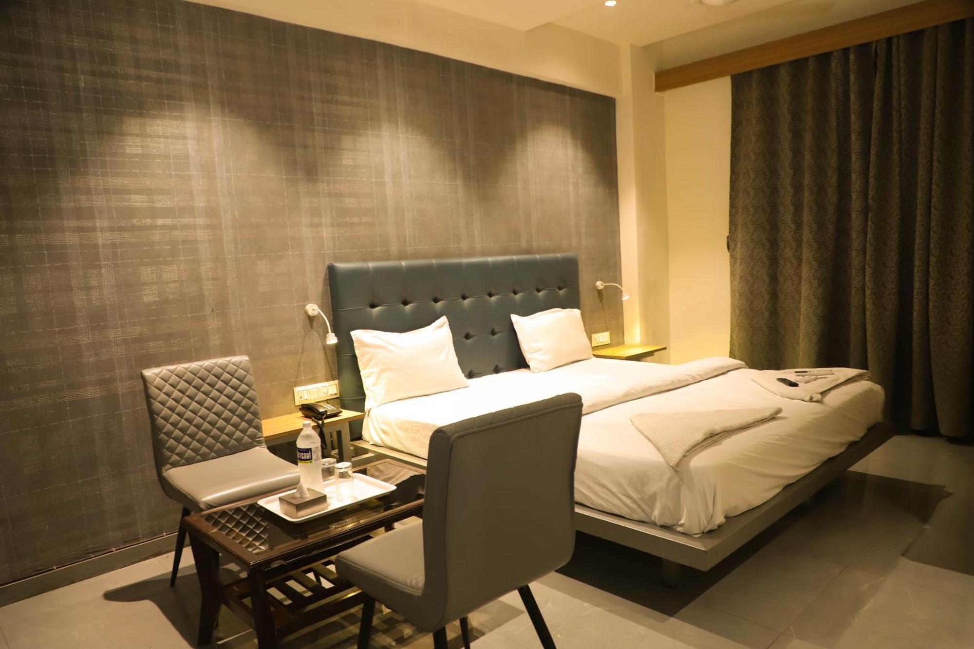 Hotel Arc Palace Bhiwandi Eksteriør bilde
