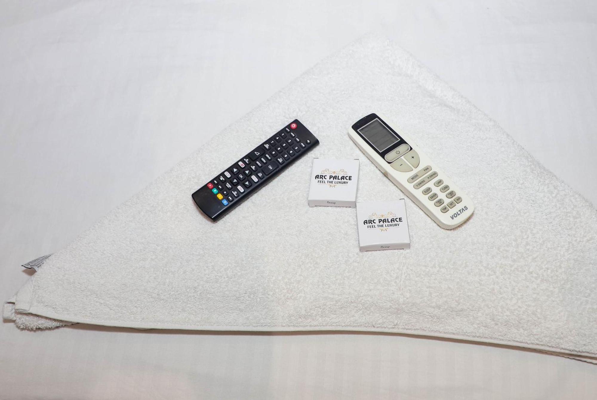 Hotel Arc Palace Bhiwandi Eksteriør bilde